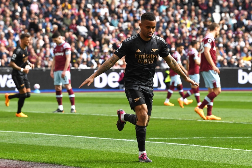 我们拭目以 我们拭目以