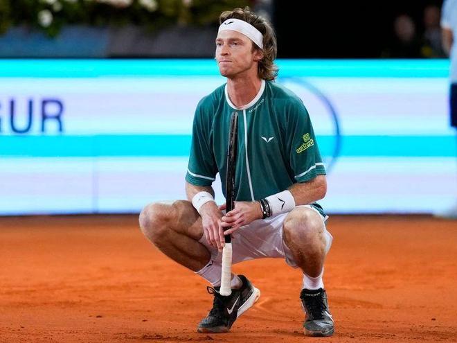 保持积极的 保持积极的