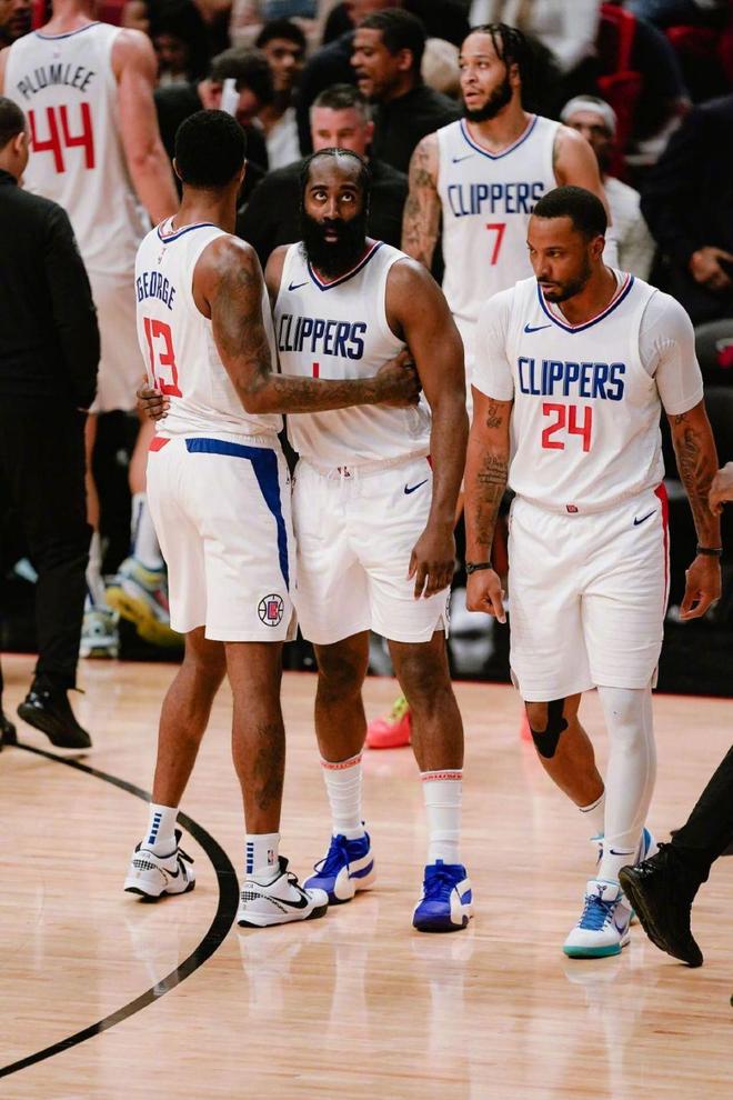 而是新范式 而是新范式